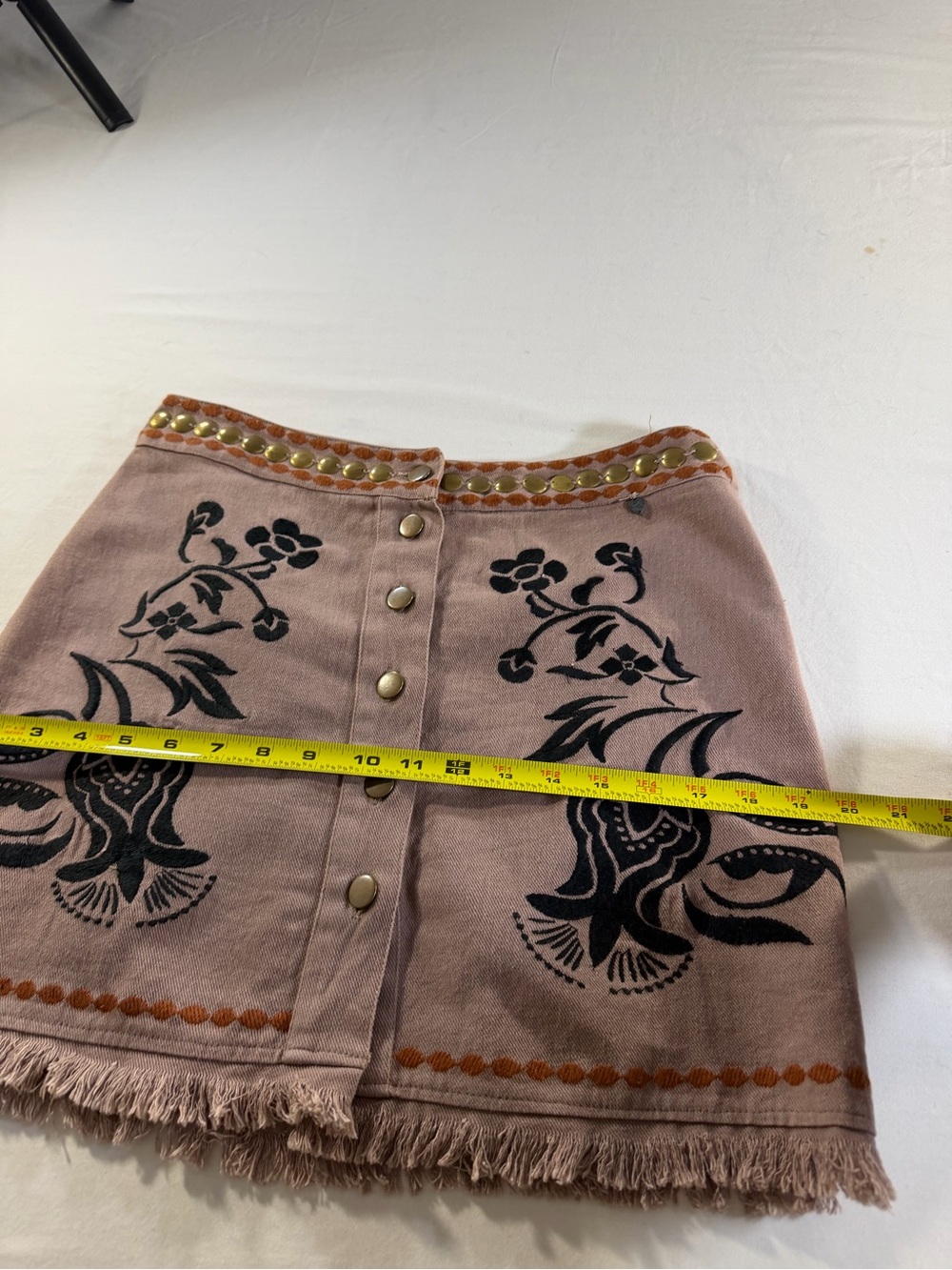 Z&L Made With Love Taupe Embroidered Studded Fringe Mini Shirt Size Medium - Picture 8 of 10